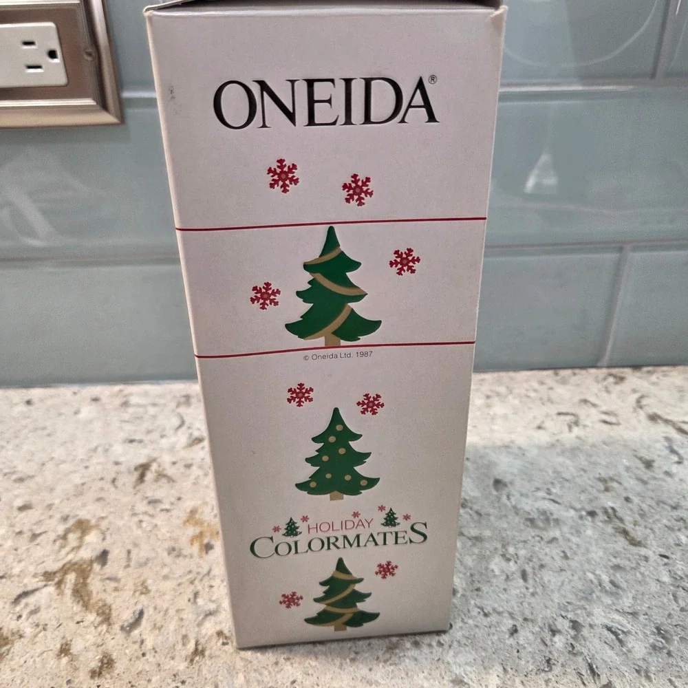 Oneida holiday colormates